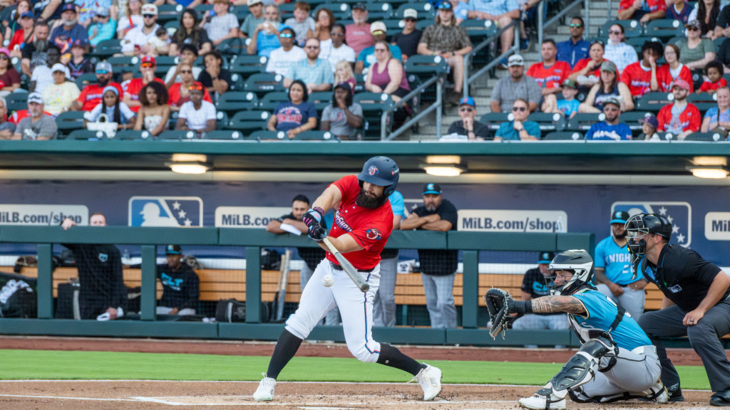 Matthew Etzel socked a two-run homer on Thursday to tie the game in an eventual 7-6 win over Memphis. (Wyatt Lucovsky/Jacksonville Jumbo Shrimp)