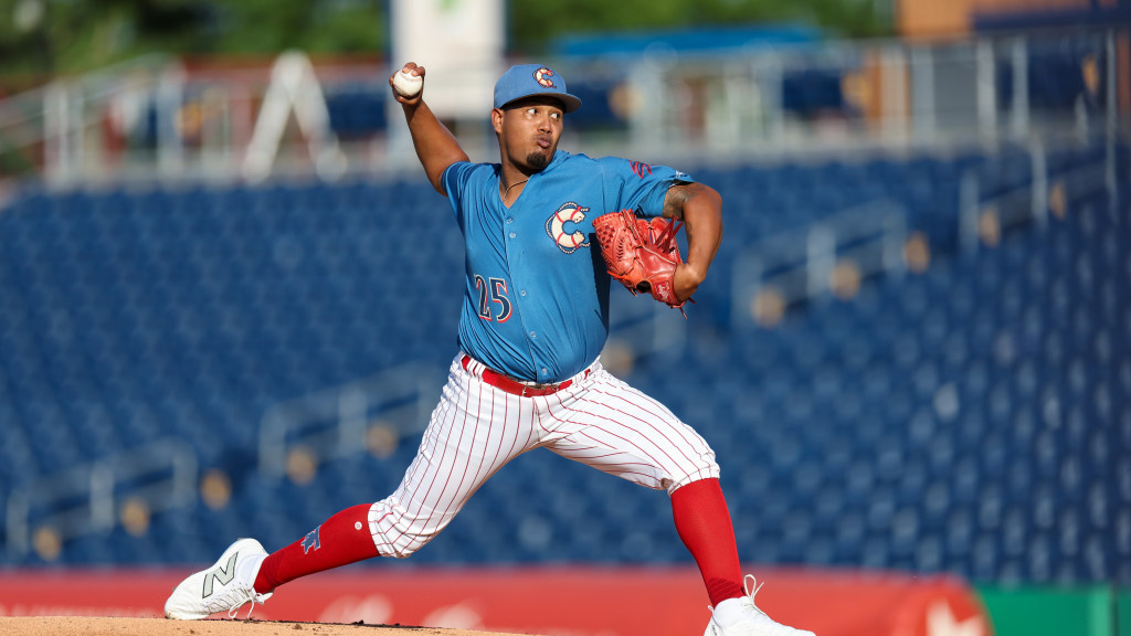 Phillies pitching prospect Giussepe Velásquez fires in a strike during a scoreless inning for the Clearwater Threshers.