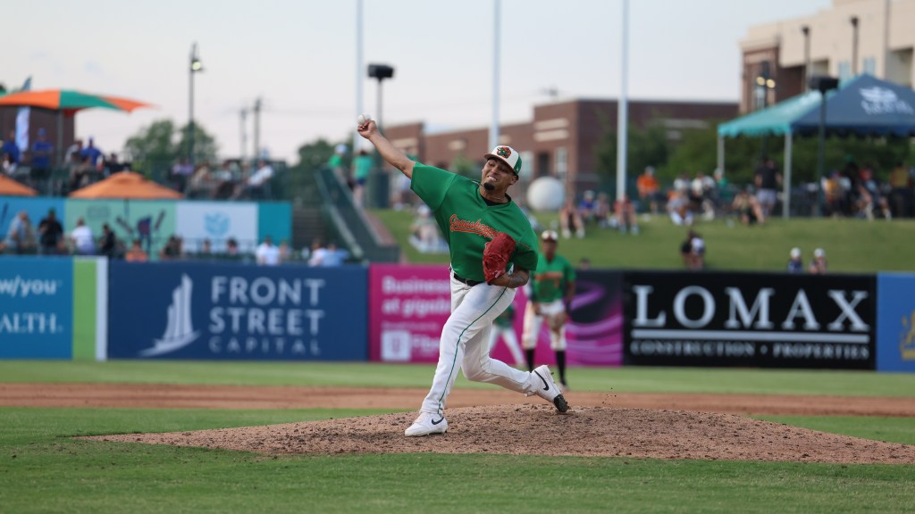 Righthanded Pitcher, Bryan Mena