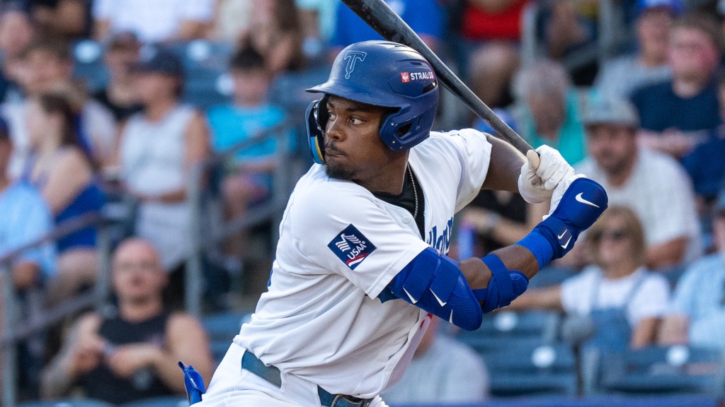 Josue De Paula hit a pair of home runs in Tulsa's loss to Northwest Arkansas on Saturday night.