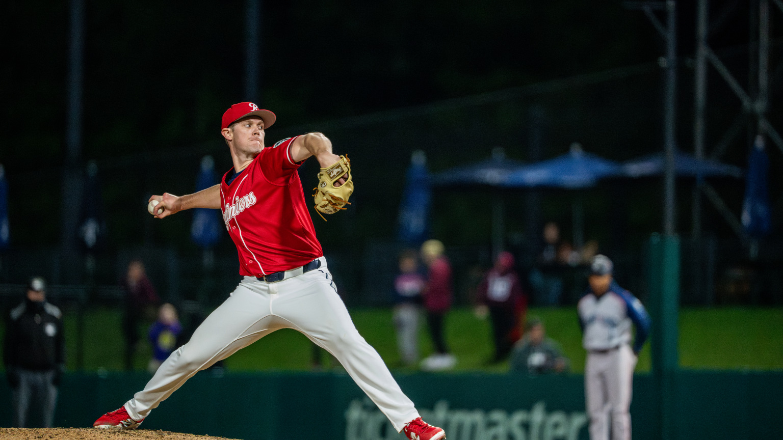 Roth Rolling with the Rainiers