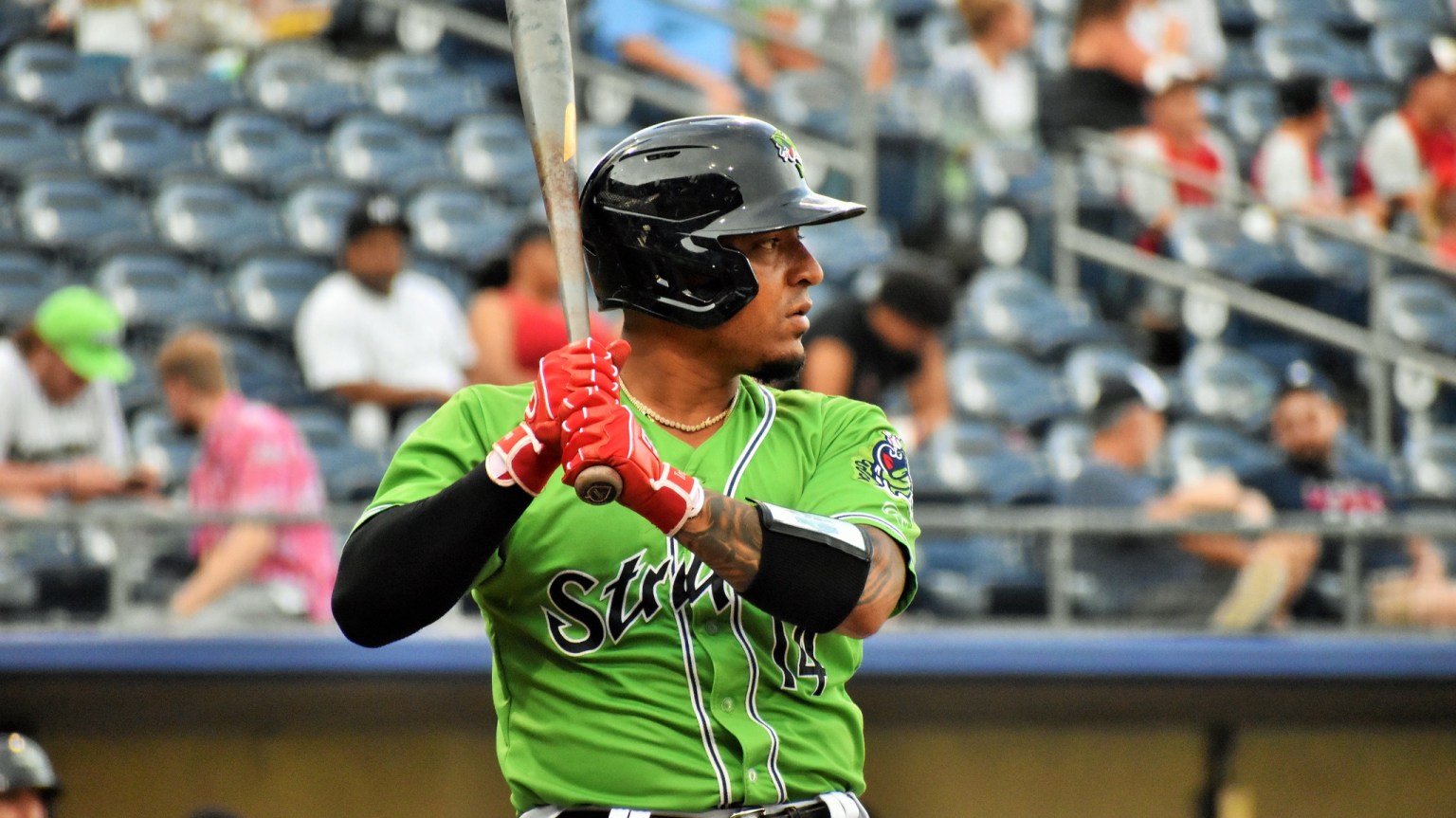 Roddery Muñoz Stats, Age, Position, Height, Weight, Fantasy & News ...