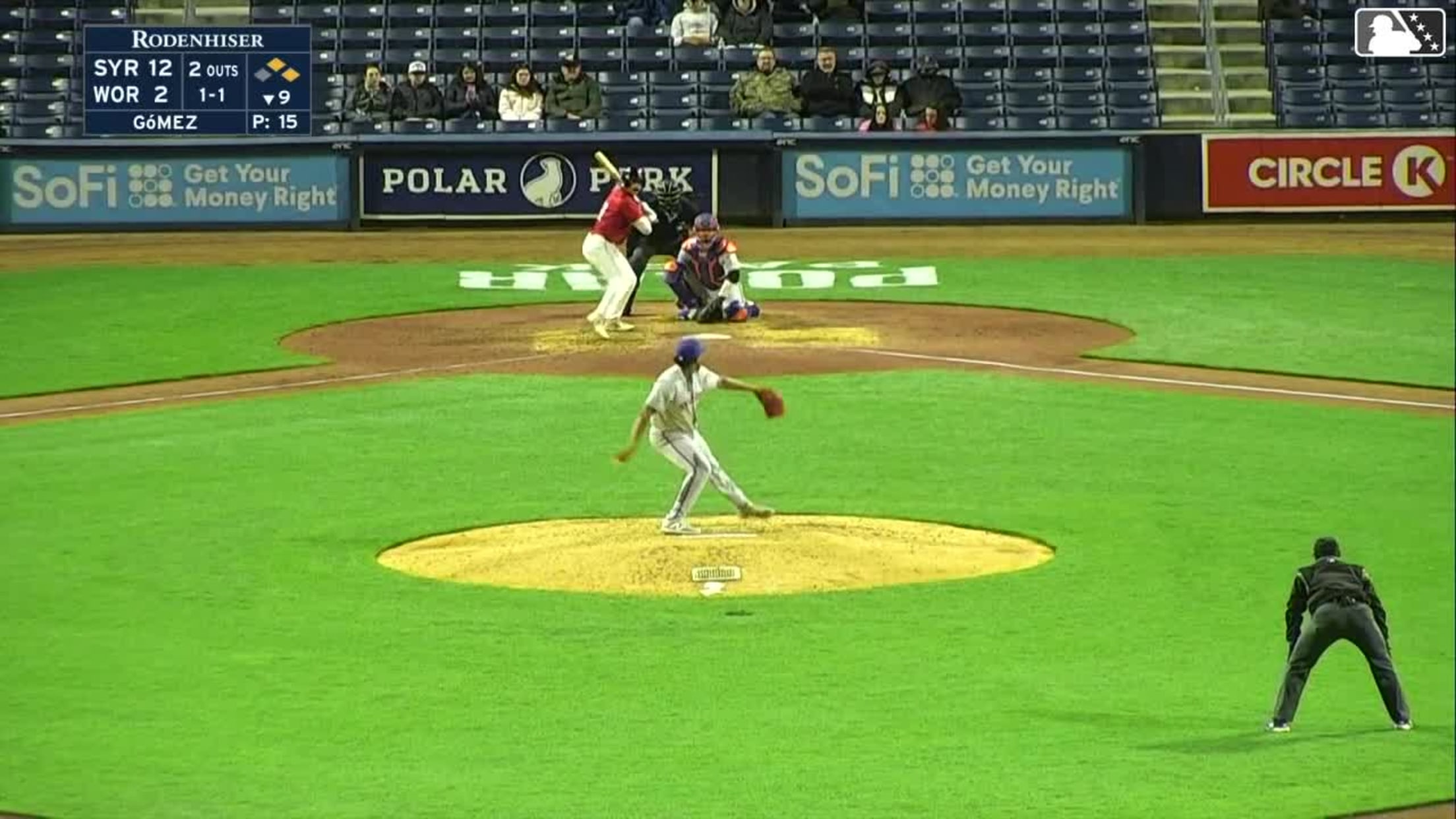 Ofreidy Gómez In play, no out to Mickey Gasper