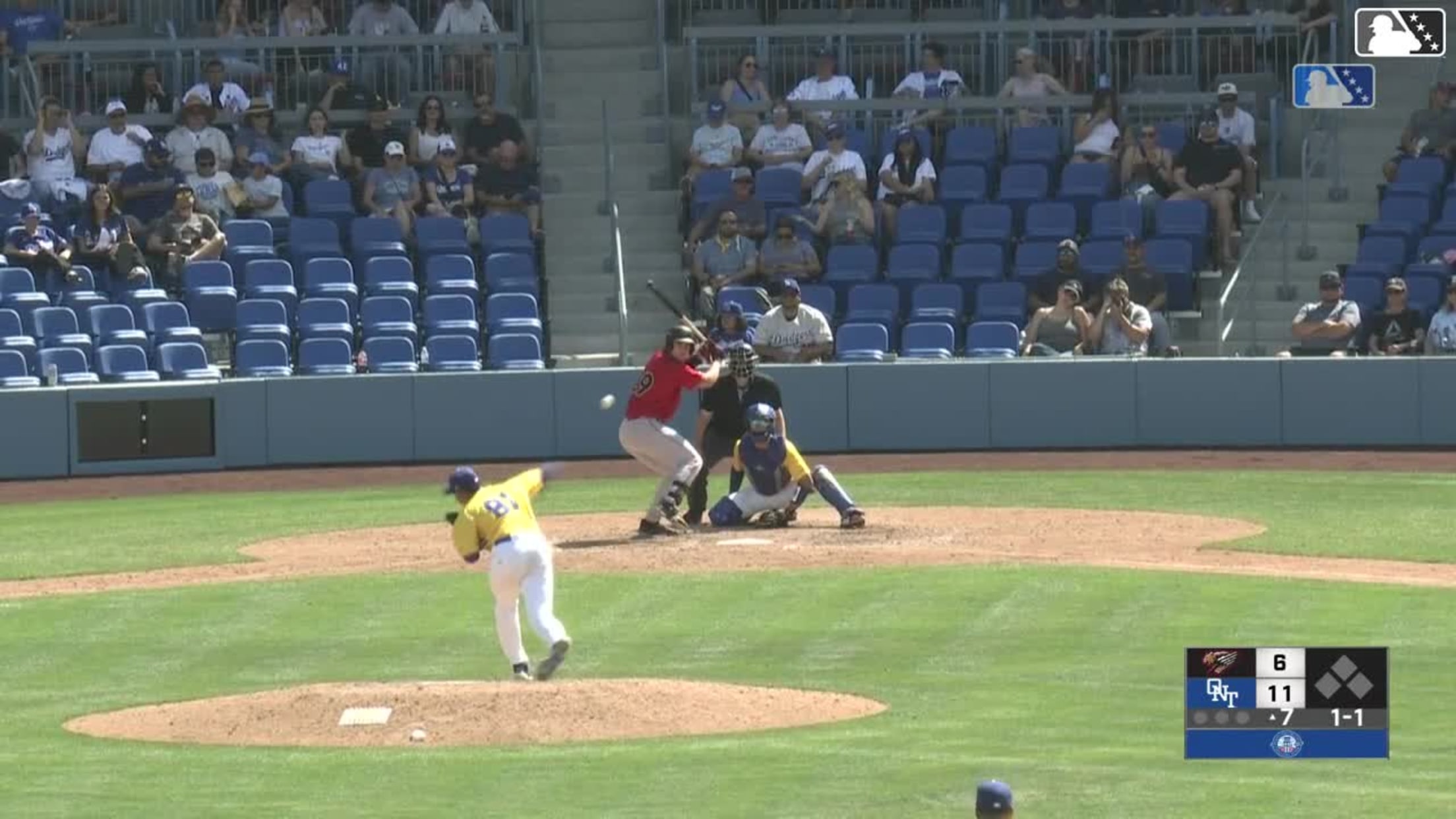 Tanner Thach homers (3) on a fly ball to right center field.