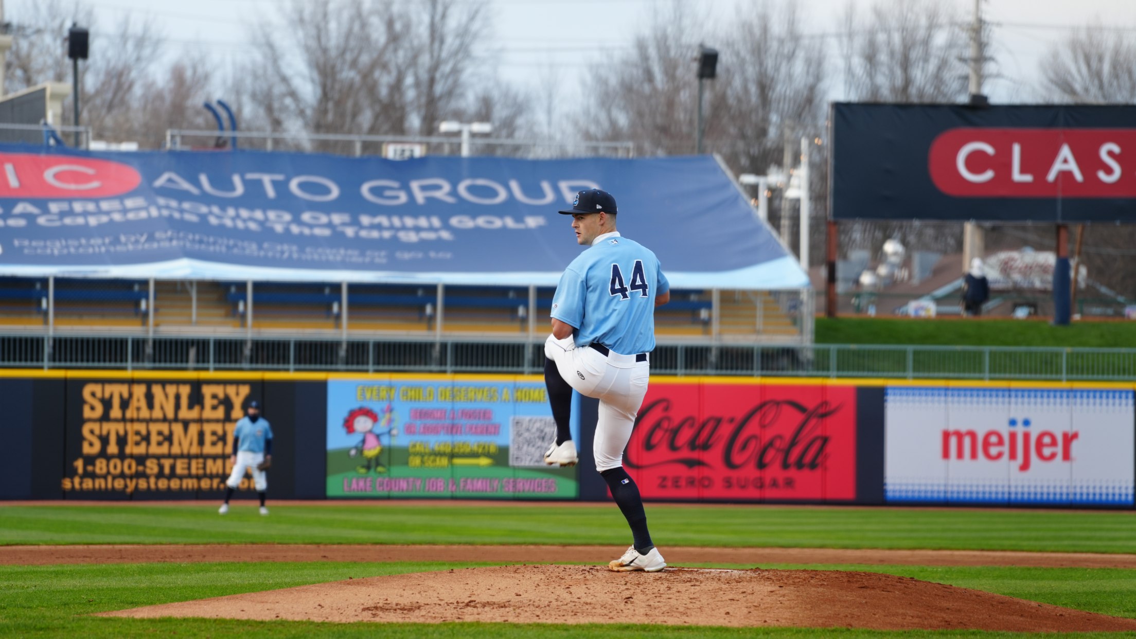 Captains Finish 1for10 with Runners in Scoring Position in 21 Loss