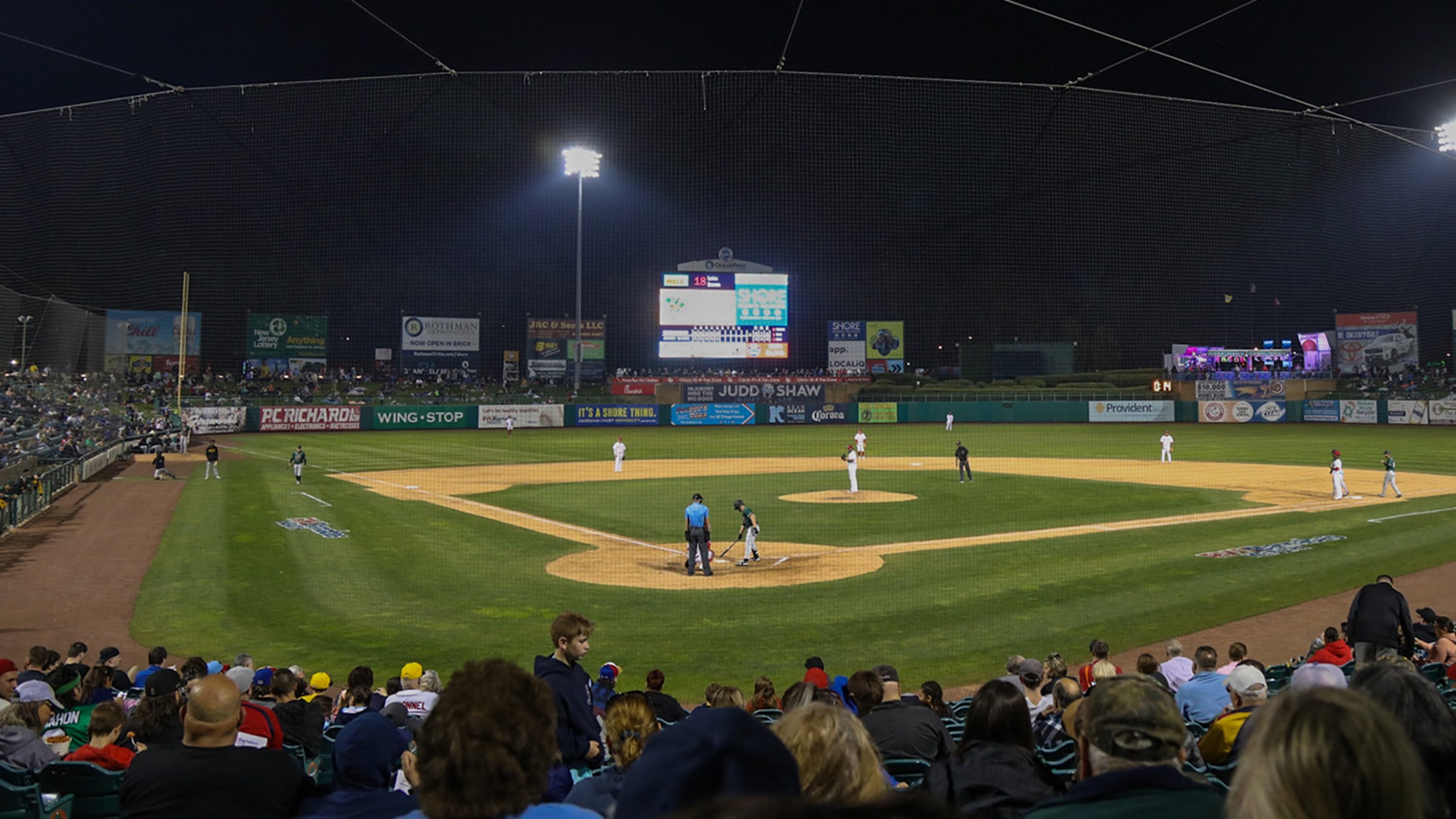 BlueClaws Open Season To Record-Breaking Crowd | MiLB.com