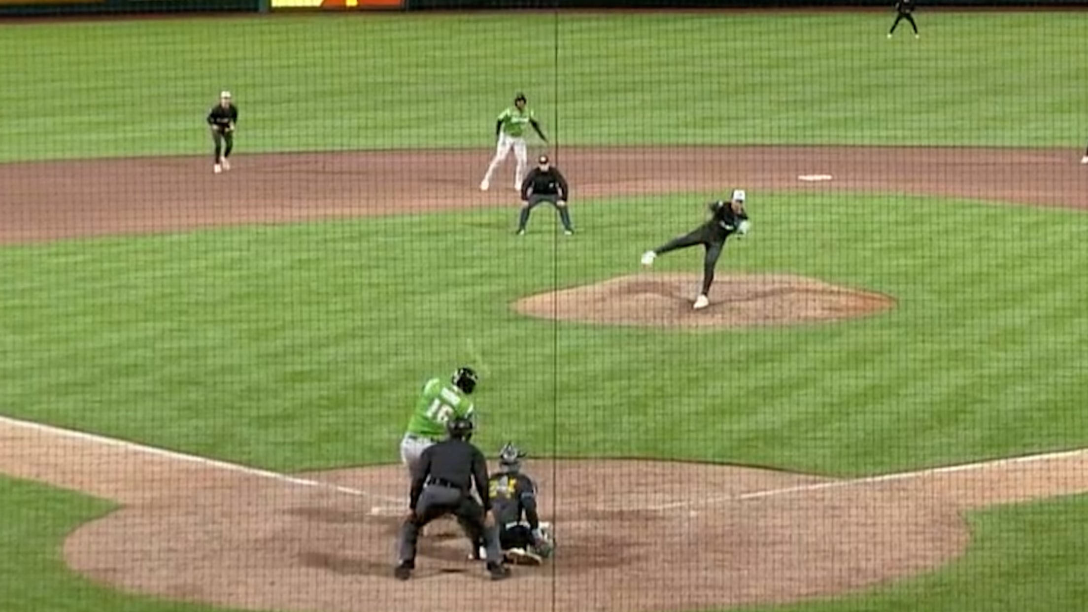 Alfredo Duno's first multi-homer game of the season
