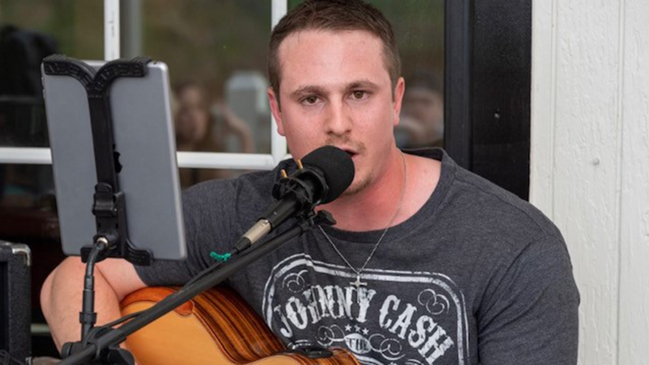 Astros' Luke Berryhill is aspiring country musician