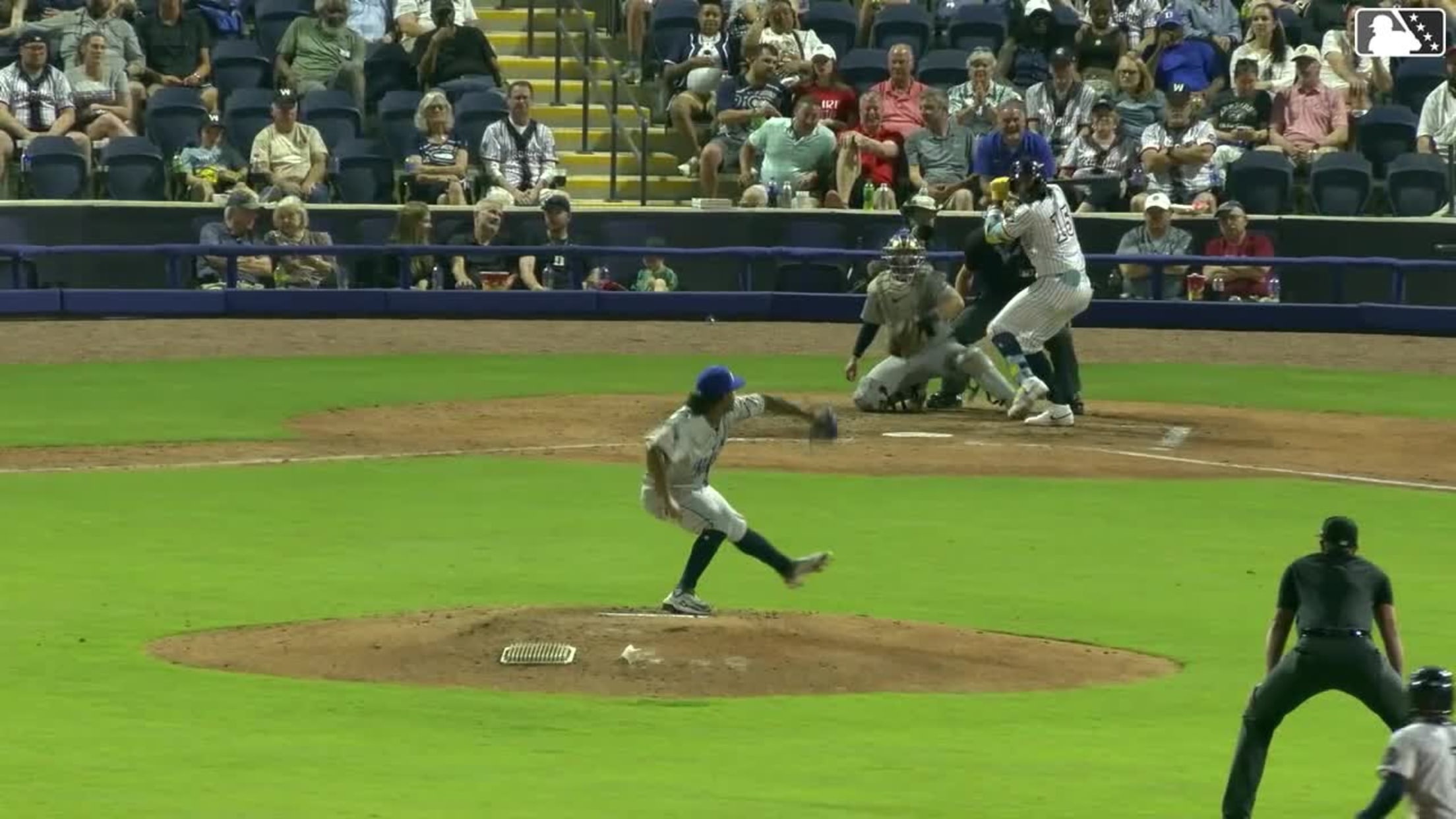 José Anderson singles on a ground ball to left fielder Yeiferth Castillo. Luiyin Alastre scores. Juan Ortuno scores. Handelfry Encarnacion to 2nd.