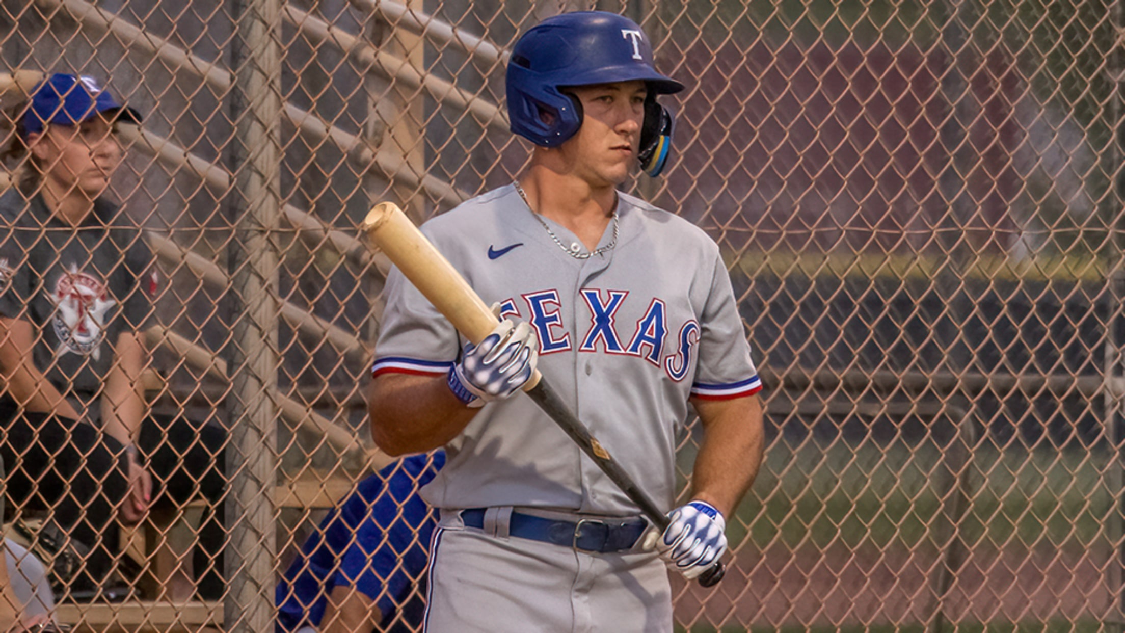 Rangers sign first-round Draft pick Wyatt Langford | MiLB.com