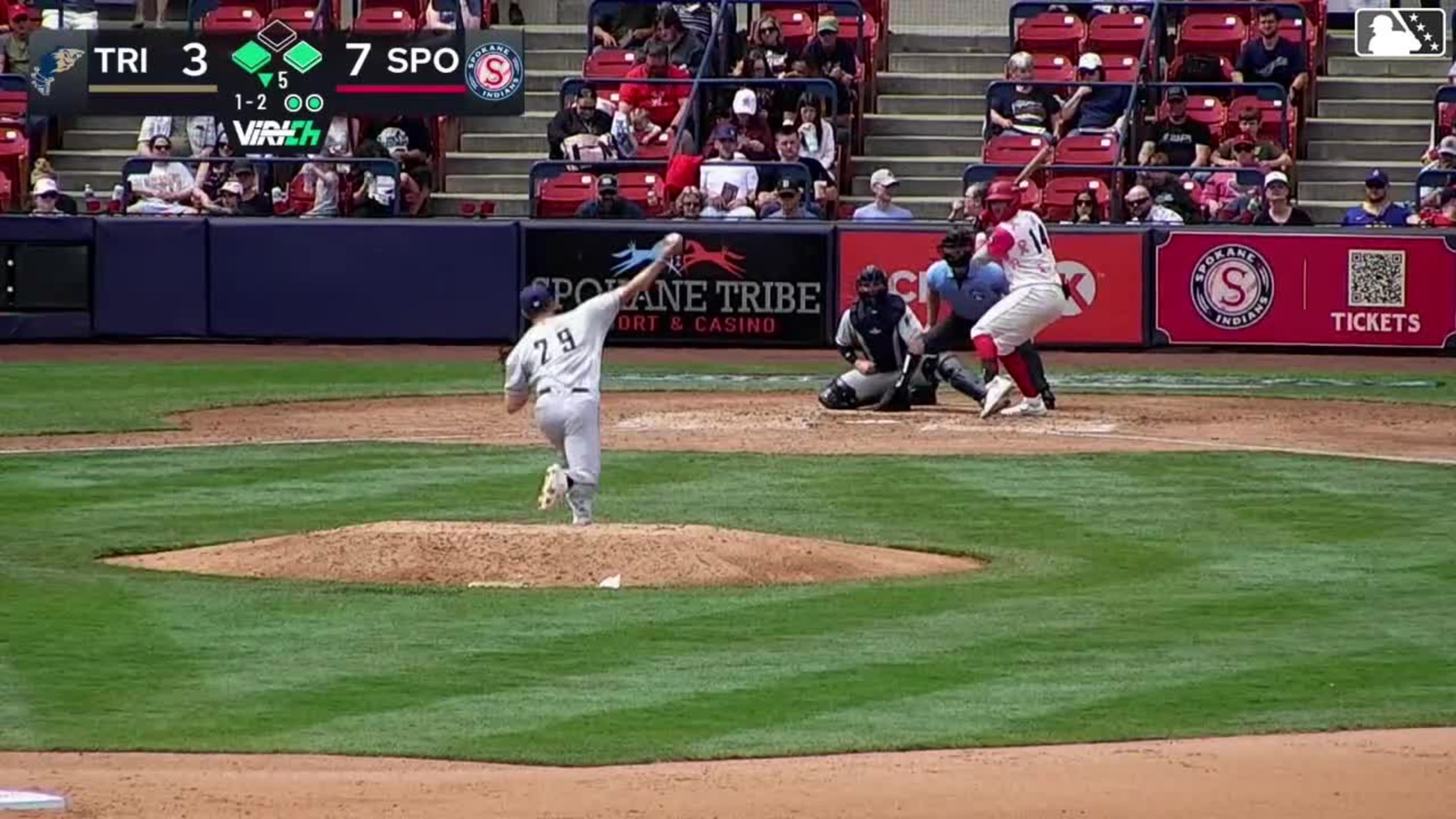 Max Gieg Ball to Jacob Hinderleider