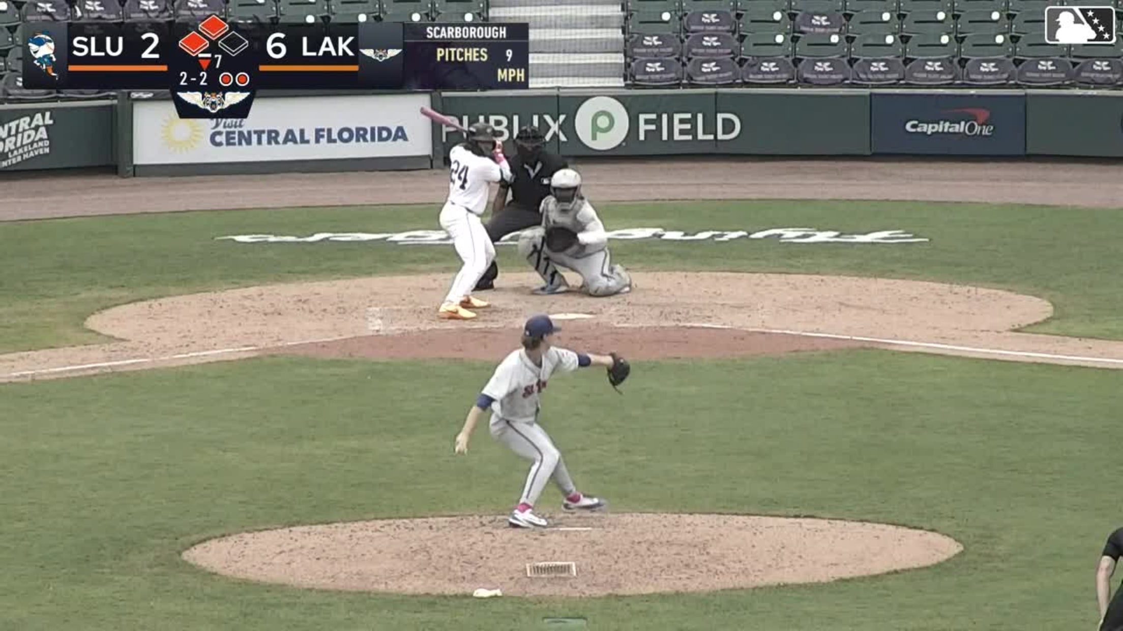 Edian Espinal singles on a ground ball to center fielder Simon Juan. Carson Rucker scores. Javier Osorio scores.