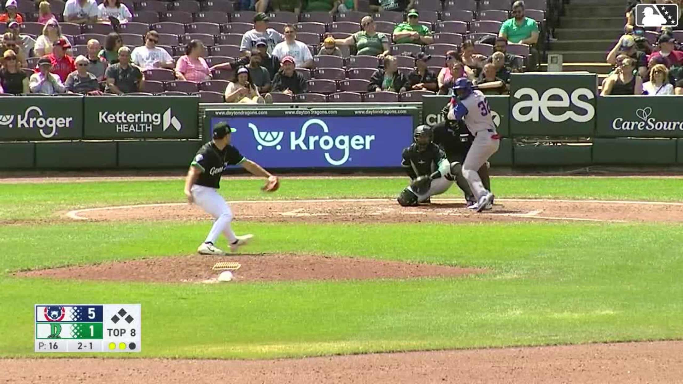 Geuri Lubo homers (1) on a line drive to right field.