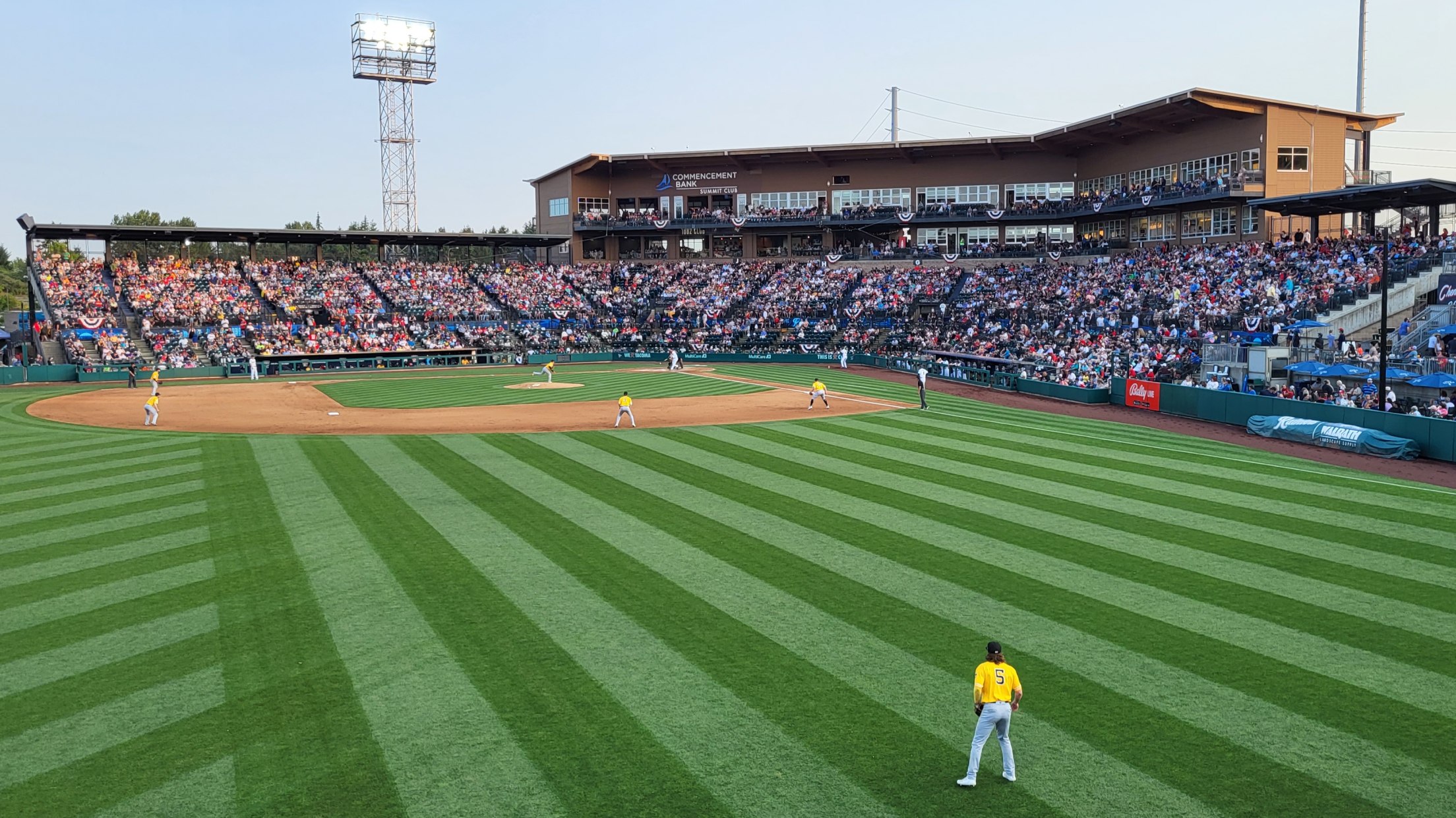 Tacoma Rainiers break all-time attendance record at Cheney Stadium in ...