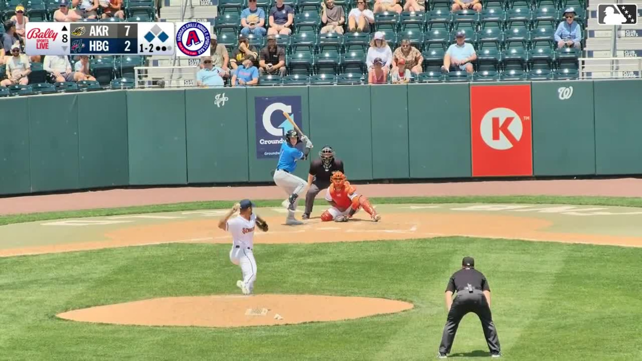 Jake Fox doubles (5) on a line drive to right fielder Jack Rogers. Jose Devers scores. Jaison Chourio to 3rd.