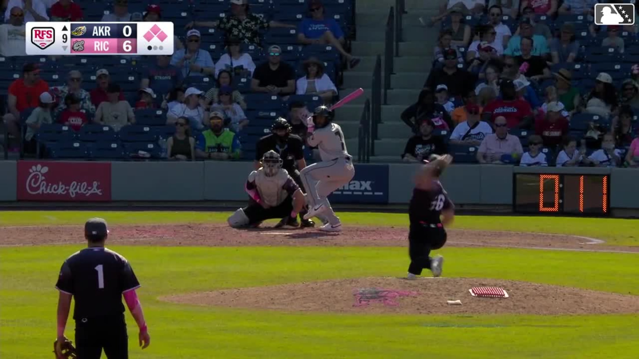 Juan Benjamin grounds into a double play, third baseman Sabin Ceballos to second baseman Diego Velasquez to first baseman Charlie Szykowny. Cameron Barstad out at 2nd. Juan Benjamin out at 1st.