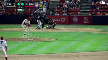 Johan Macias out on a sacrifice fly to left fielder Robert Calaz. Gage Harrelson scores.