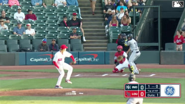 Jhostynxon Garcia hits a ground-rule double (2) on a ground ball down the left-field line. Ronny Simon scores.