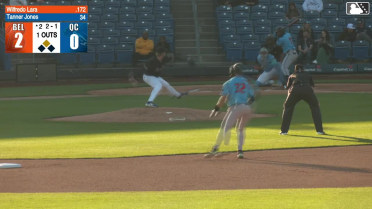 Wilfredo Lara doubles (4) on a sharp line drive to left fielder Erick Torres. Colby Shade scores.