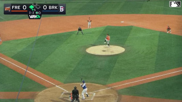 Vincent Perozo singles on a ground ball to right fielder Braylin Tavera. John Bay scores.