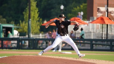 Clingstones Ride Ritchie's Remarkable Start in 1-0 Win