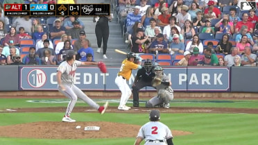 Christian Knapczyk homers (2) on a fly ball to right field.