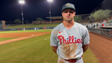 Dante Nori on inside-the-park homer in Fall League