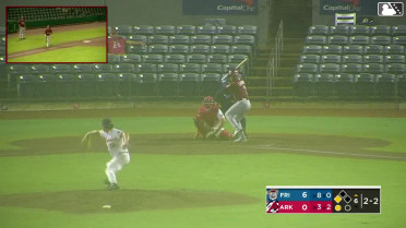 Frainyer Chavez homers (7) on a fly ball to left field. Max Wagner scores.