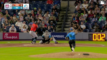 Trystan Vrieling In play, run(s) to Jackson Castillo