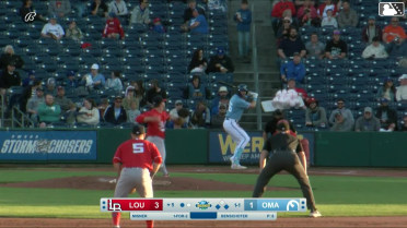 Kameron Misner out on a sacrifice fly to right fielder Héctor Rodríguez. John Rave scores.