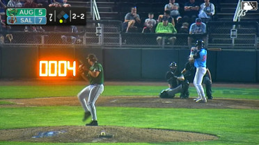 Adiel Melendez In play, run(s) to Justin Barry