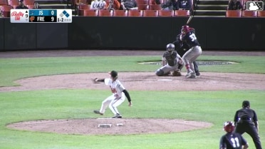 Luke Davis doubles (4) on a sharp line drive to left fielder Elis Cuevas. Raider Tello scores. Kodey Shojinaga to 3rd.
