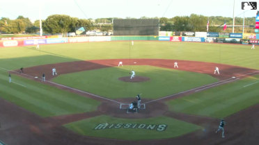 Spencer Nivens out on a sacrifice fly to center fielder Kai Roberts. Javi Vaz scores.