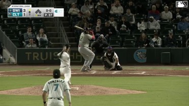 Rowdy Tellez homers (6) on a fly ball to center field.