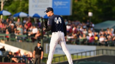 Dees Shines As Patriots Fall To Rumble Ponies In Opener