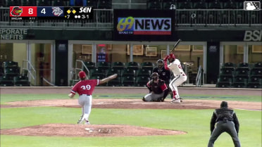 Bryan De La Cruz singles on a line drive to right fielder Robert Hassell III. Christian Cairo scores. Felix Reyes to 2nd.