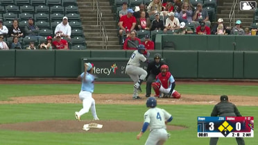 Zyhir Hope slugs grand slam