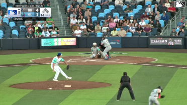 Juan Flores singles on a line drive to left fielder Yerald Nin. David Mershon scores. Randy De Jesus to 2nd.