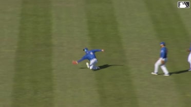 Pete Crow-Armstrong's sliding catch