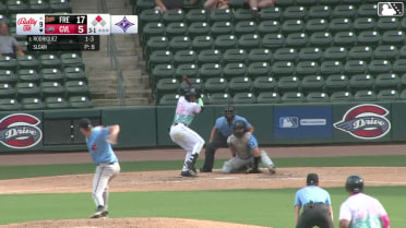 Yophery Rodriguez doubles (17) on a sharp line drive to right fielder Edwin Amparo. Ronny Hernandez scores.
