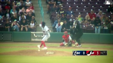 Alton Davis II In play, run(s) to Ryan Wideman