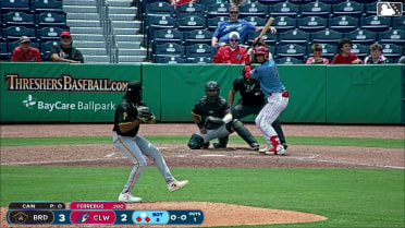 Alirio Ferrebus homers (2) on a fly ball to center field. Juan Villavicencio scores. Nathan Humphreys scores.