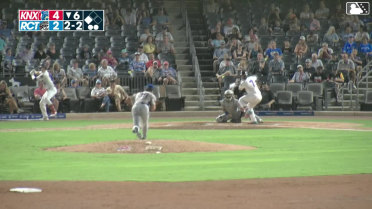 Juan Flores doubles (4) on a sharp line drive to left fielder Carter Trice. Jake Munroe scores.