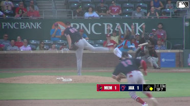 José Devers' walkoff bunt