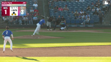 Braylon Payne triples (1) on a ground ball to right fielder Nolan Sailors. Andrick Nava scores. Josiah Ragsdale scores.