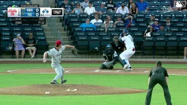 Jake Gelof lines out sharply to center fielder Luke Pelzer. Josue De Paula scores.