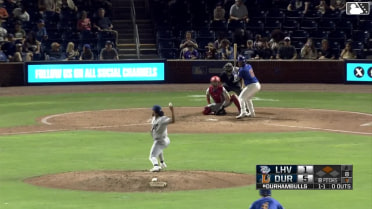 Dom Keegan singles on a sharp line drive to center fielder Pedro León. Jacob Melton scores.