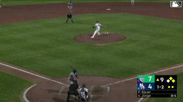 Dyan Jorge singles on a line drive to left fielder Aaron Parker. Roynier Hernandez scores. Zach Kokoska to 2nd.