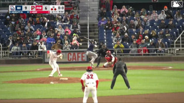 Eddie Micheletti Jr. homers (5) on a fly ball to right center field. Jorge Burgos scores. Patrick Winkel scores.