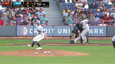 Josh Hartle In play, run(s) to Derek Berg